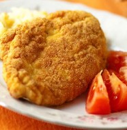 Курица с хрустящей корочкой и картофельное пюре с кукурузой