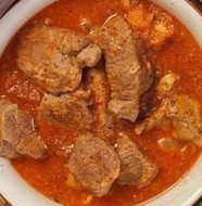 teliatina-v-tomatnom-souse